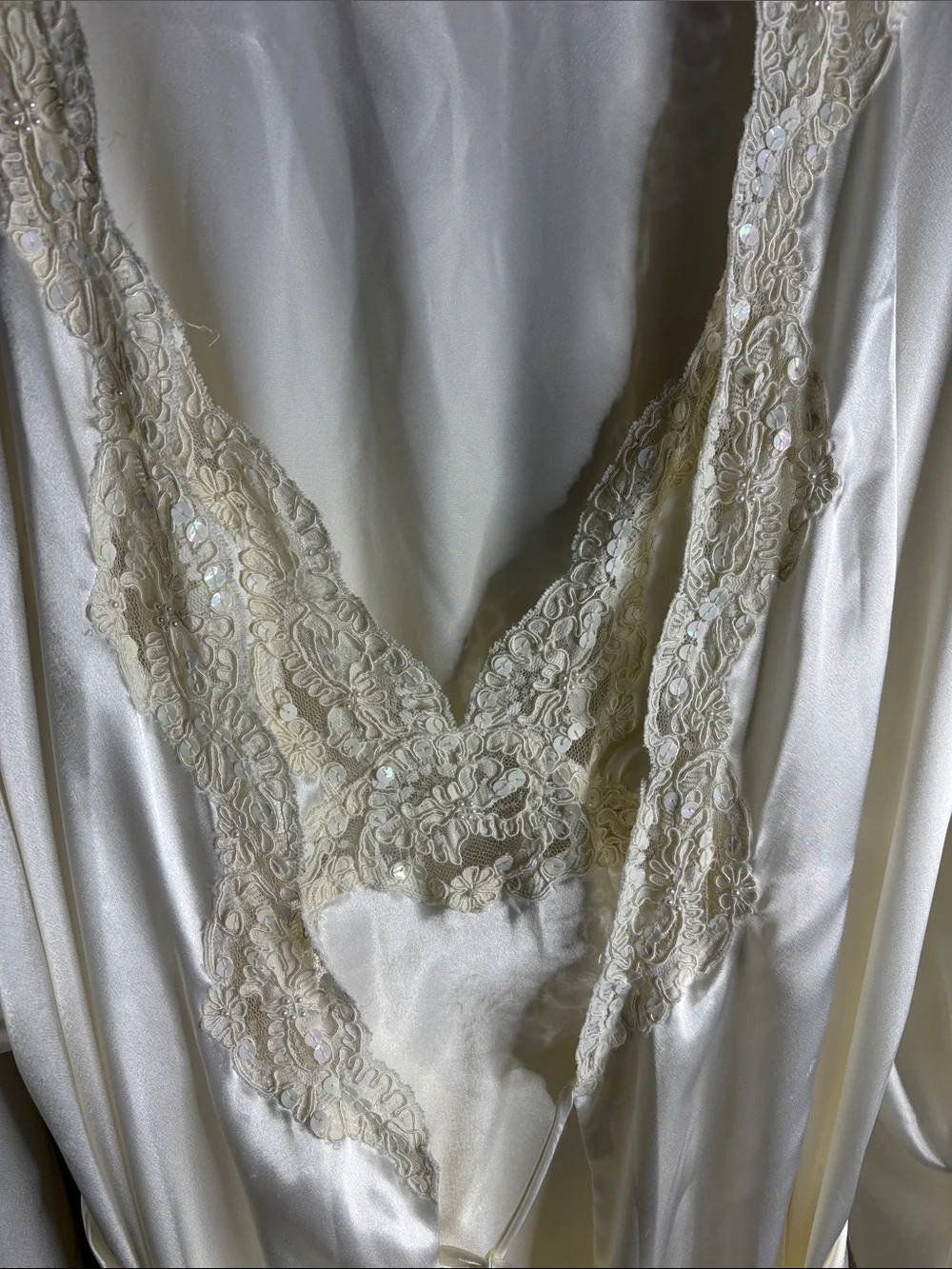 Vintage Victoria's Secret Cream Satin Robe and Lace Chemise Set